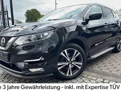 Schwarz Gebraucht 2019 Nissan Qashqai N-Connecta SUV | 14.648 € (Guter Preis)