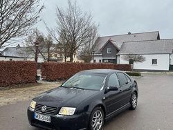 Schwarz Gebraucht 2002 VW Bora Limousine | 2.799 € (Etwas zu teuer)