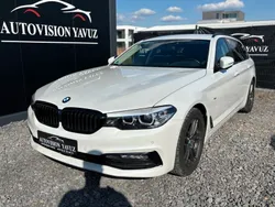 Mineralweiss metallic Gebraucht 2018 BMW 520 Sport Line Kombi | 22.990 € (Fairer Preis)