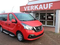 Rot Gebraucht 2018 Nissan NV300 Van | 19.990 € (Teuer)