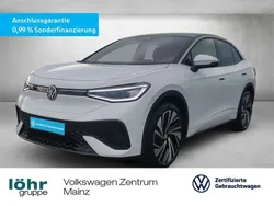 Gletscherweiß metallic Gebraucht 2024 VW ID.5 Pro SUV | 47.680 € (Etwas zu teuer)