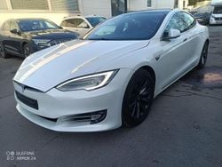 Weiß Gebraucht 2020 Tesla Model S Kleinwagen | 37.999 € (Teuer)