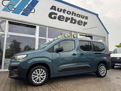 Blau Neu 2025 Fiat Doblò Comfort Van / Kleinbus | 28.950 € (Fairer Preis)