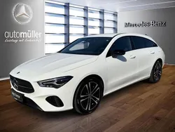 Weiß Gebraucht 2024 Mercedes CLA180 Shooting Brake Night Kombi | 33.490 € (Teuer)