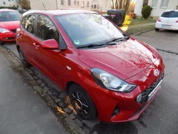 Rot Gebraucht 2021 Hyundai i10 Select Kleinwagen | 11.850 € (Fairer Preis)