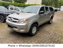 Rot Gebraucht 2004 Toyota HiLux Abholung | 12.200 €