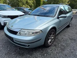 Silber Gebraucht 2004 Renault Laguna GrandTour Kombi | 650 €