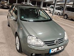 Grün Gebraucht 2004 VW Golf Comfortline Limousine | 1.999 € (Guter Preis)