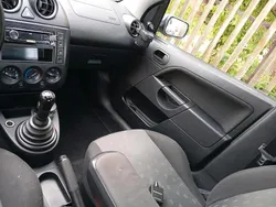Blau Gebraucht 2005 Ford Fiesta Kleinwagen | 1.250 € (Guter Preis)