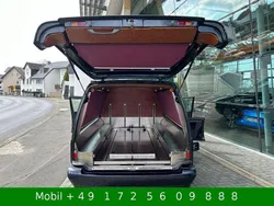 Schwarz Gebraucht 2002 Mercedes E220 Kombi | 10.000 €