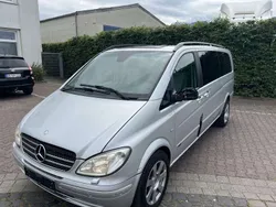 Silber Gebraucht 2008 Mercedes Viano Van / Kleinbus | 11.500 € (Fairer Preis)