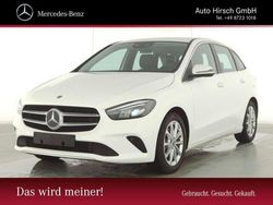 Polarweiß Gebraucht 2022 Mercedes B200 Progressive Van / Kleinbus | 29.950 € (Teuer)