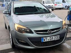 Grau Gebraucht 2013 Opel Astra Active Kleinwagen | 5.500 € (Fairer Preis)