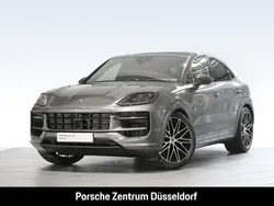 Quarzitgraumetallic Gebraucht 2024 Porsche Cayenne S E-Hybrid SUV | 139.790 €
