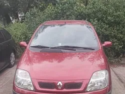 Grau Gebraucht 2001 Renault Scénic Van / Kleinbus | 1.100 € (Fairer Preis)