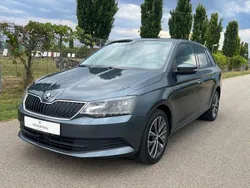 Grau Gebraucht 2016 Skoda Fabia Kombi | 9.550 € (Fairer Preis)
