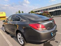 Grau Gebraucht 2009 Opel Insignia Sport Limousine | 3.500 € (Fairer Preis)