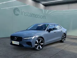 Grau Gebraucht 2024 Volvo S60 Limousine | 40.949 € (Fairer Preis)