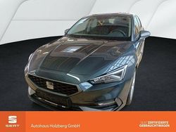 Grau Gebraucht 2024 Seat Leon FR Limousine | 25.650 € (Guter Preis)