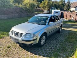 Silber Gebraucht 2002 VW Passat Limousine | 3.000 € (Teuer)