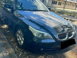 Schwarz Gebraucht 2005 BMW 523 Basis Limousine | 6.250 € (Teuer)