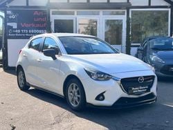 Weiß Gebraucht 2016 Mazda 2 Inclusive Limousine | 6.490 € (Superpreis)