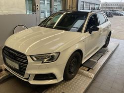 Weiß Gebraucht 2019 Audi A3 S-Line Limousine | 19.650 € (Guter Preis)