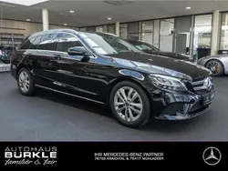 Schwarz Gebraucht 2019 Mercedes C200 Avantgarde Kombi | 26.890 € (Etwas zu teuer)