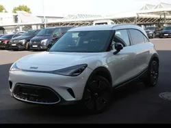 Digital white metallic Gebraucht 2024 Smart #1 Edition #1 SUV | 35.360 € (Etwas zu teuer)