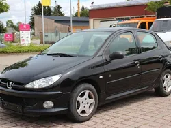 Schwarz Gebraucht 2008 Peugeot 206 Limousine | 990 € (Superpreis)