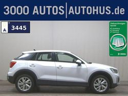 Gletscherweiß (metallic) Gebraucht 2023 Audi Q2 Advanced SUV | 17.980 €