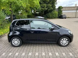 Grau Gebraucht 2019 VW up! Kleinwagen | 8.400 € (Guter Preis)