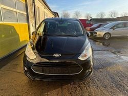 Schwarz Gebraucht 2015 Ford B-MAX SYNC Edition Van / Kleinbus | 3.999 € (Fairer Preis)