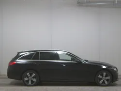 Schwarz Gebraucht 2022 Mercedes C220 Avantgarde Kombi | 21.490 € (Guter Preis)