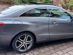 Grau Gebraucht 2016 Mercedes E250 Coupé | 22.000 € (Superpreis)