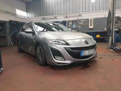 Silber Gebraucht 2010 Mazda 3 Limousine | 3.700 €