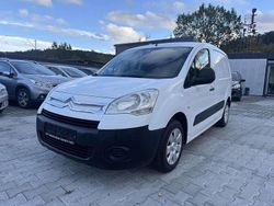 Blanc banquise Gebraucht 2011 Citroën Berlingo Van / Kleinbus | 5.700 € (Teuer)