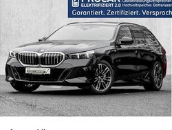 Schwarz Gebraucht 2024 BMW i5 M Sport Kombi | 58.999 €
