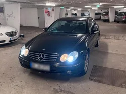 Schwarz Gebraucht 2003 Mercedes CLK240 Coupé | 3.700 € (Guter Preis)