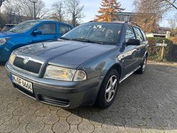 Grau Gebraucht 2004 Skoda Octavia Tour Kombi | 1.100 € (Teuer)