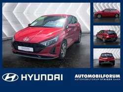 Dragon red / met Gebraucht 2024 Hyundai i20 Trend Limousine | 19.390 € (Guter Preis)