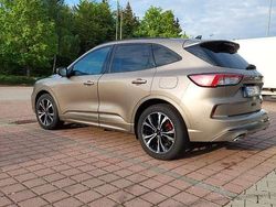 Grau Gebraucht 2020 Ford Kuga ST-Line X SUV | 24.000 € (Fairer Preis)