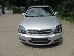 Grau Gebraucht 2003 Opel Vectra GTS Limousine | 3.999 € (Fairer Preis)