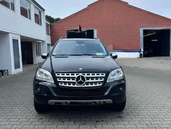 Schwarz Gebraucht 2009 Mercedes ML280 SUV | 8.500 € (Fairer Preis)