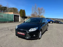 Schwarz Gebraucht 2013 Ford Focus Trend Kombi | 5.900 € (Fairer Preis)