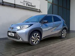 Grau Neu 2025 Toyota Aygo Kleinwagen | 22.570 €