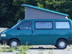 Grün Gebraucht 1996 VW T4 California Van | 24.000 €
