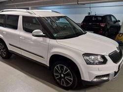 Weiß Gebraucht 2014 Skoda Yeti Outdoor Adventure SUV | 8.700 €