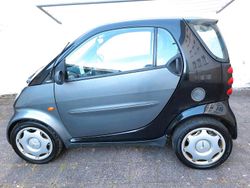 Grau Gebraucht 2002 Smart ForTwo Coupé Kleinwagen | 2.800 €