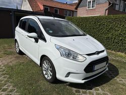Weiß Gebraucht 2017 Ford B-MAX Titanium Van / Kleinbus | 6.499 € (Superpreis)